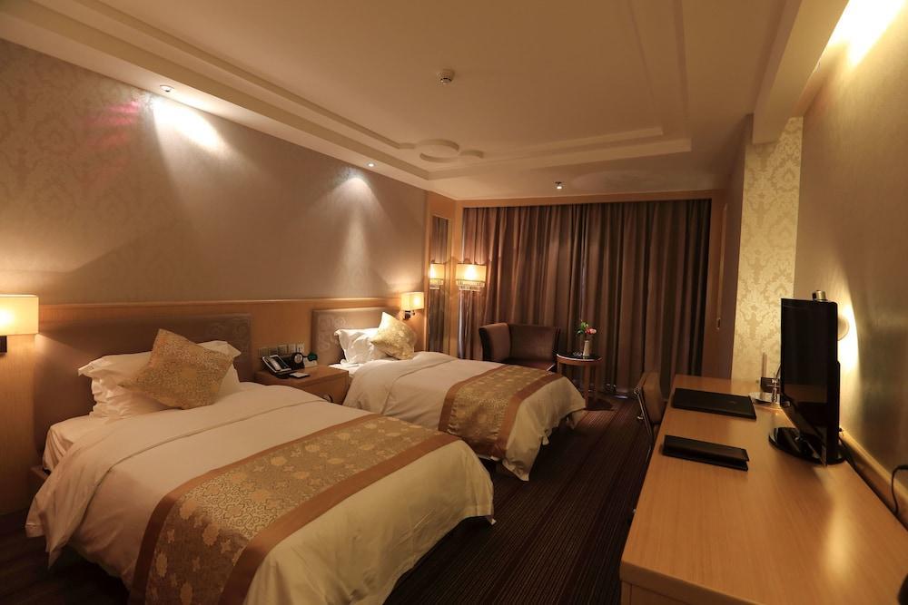 Golden Mountain International Hotel Laiyang Extérieur photo