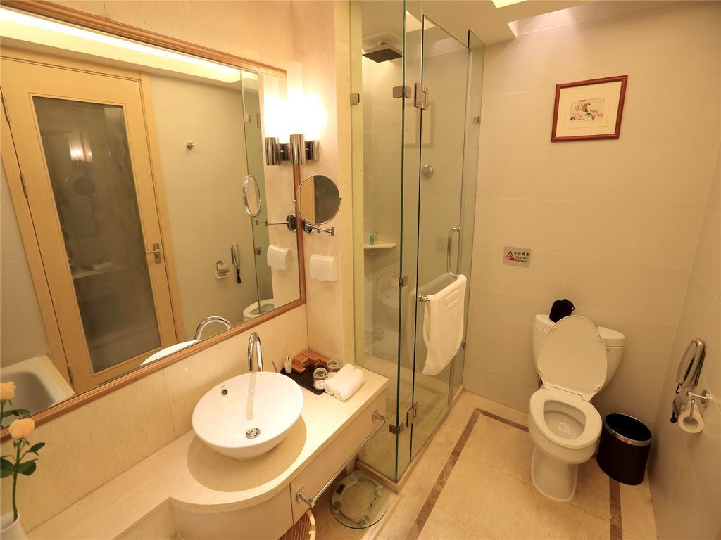 Golden Mountain International Hotel Laiyang Extérieur photo