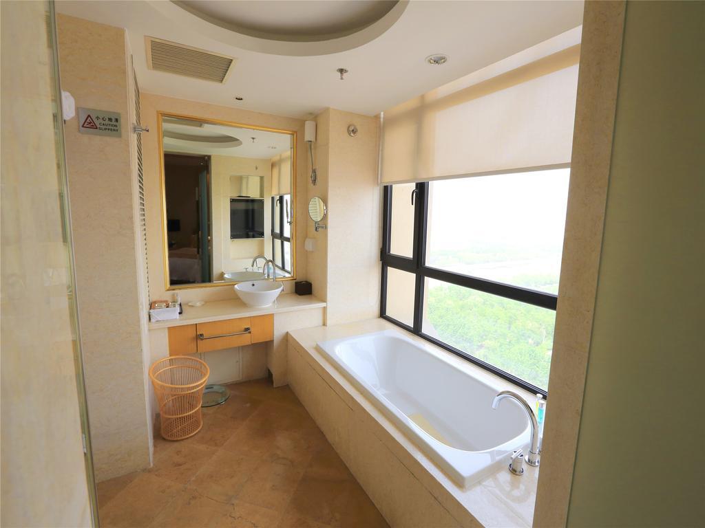 Golden Mountain International Hotel Laiyang Extérieur photo