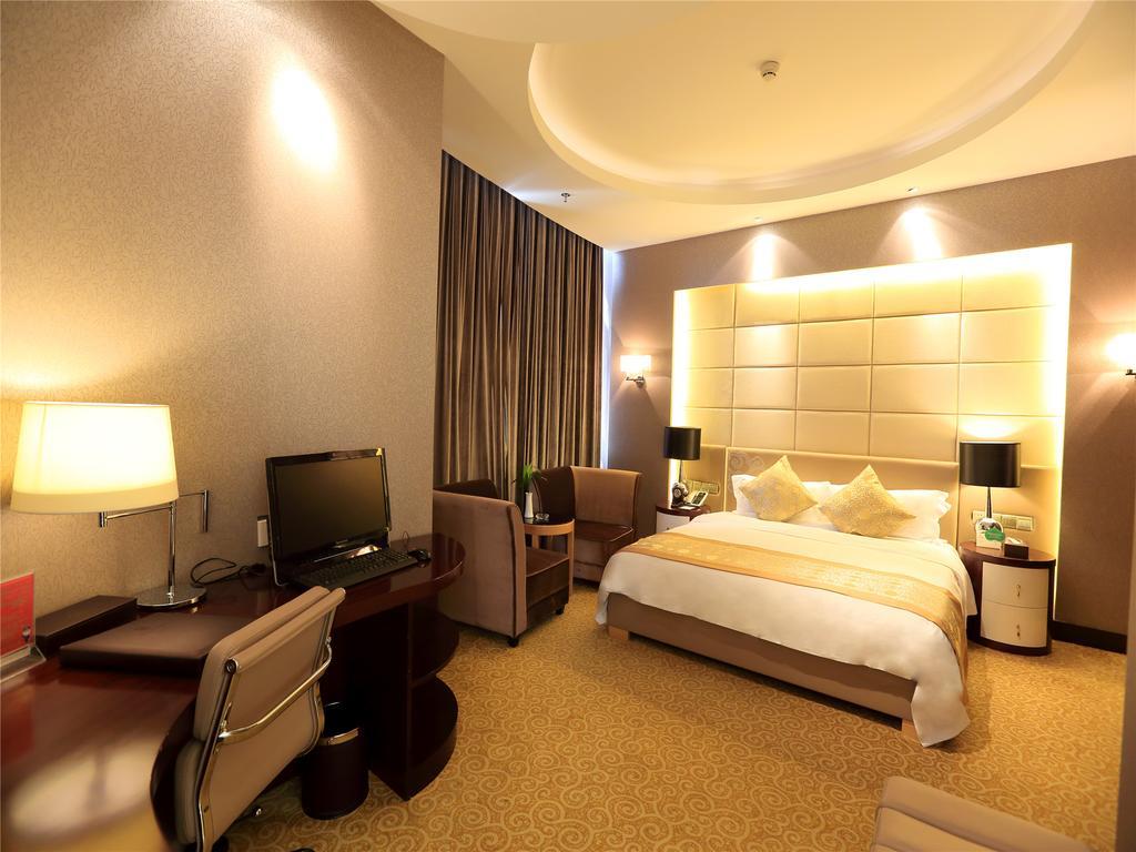 Golden Mountain International Hotel Laiyang Extérieur photo